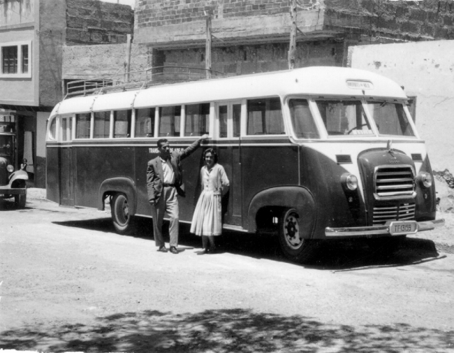 Adeje. Transporte Público. Fondo Fotográfico Ayuntamiento de Adeje